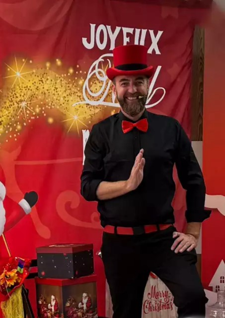 alt" Ho Ho le magicien qu'il vous faut" pépites production