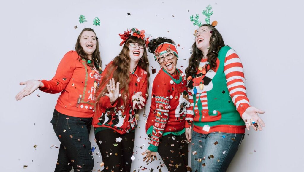 alt" Le pull moche de Noël 12"