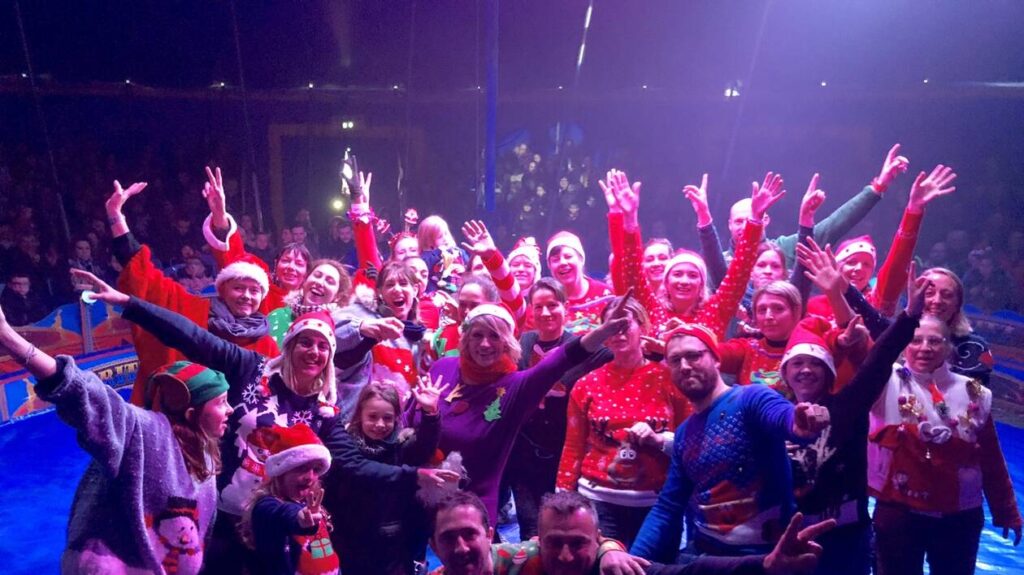 alt" Le pull moche de Noël 13"